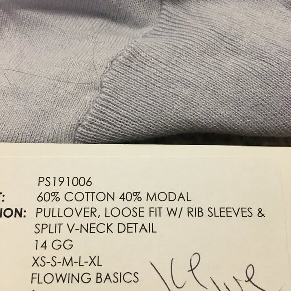 NWT Ice Blue Split V-Neck Rib Sleeves Pullover Top - Picture 11 of 15